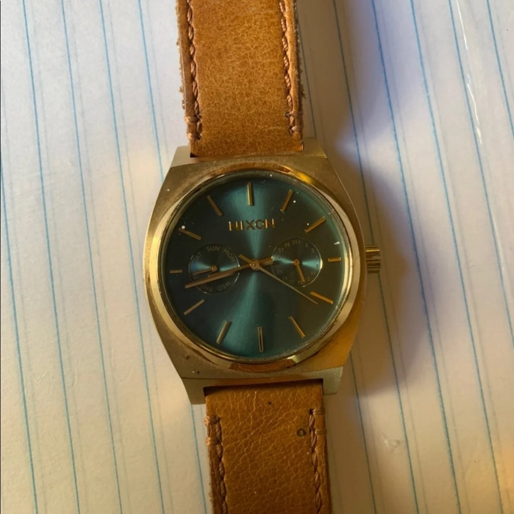 men’s Nixon watch